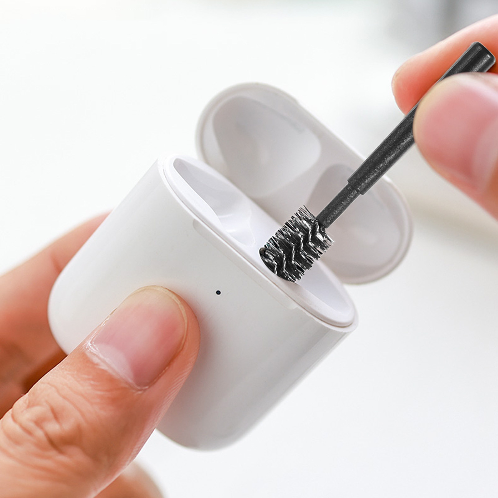 Earbuds Charging Case - 12 قطعة من فرش تنظيف علب